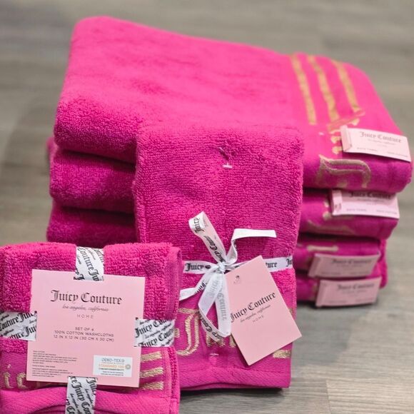 Juicy Couture Home Gold Embossed Stripes Signature Logo Oversized Bath Towel Set - Picture 6 of 12